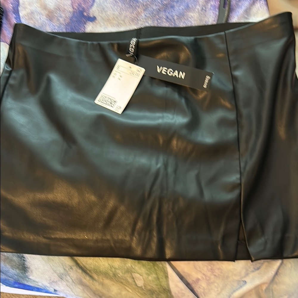 H&M Black Mini Pencil Skirt for Work
